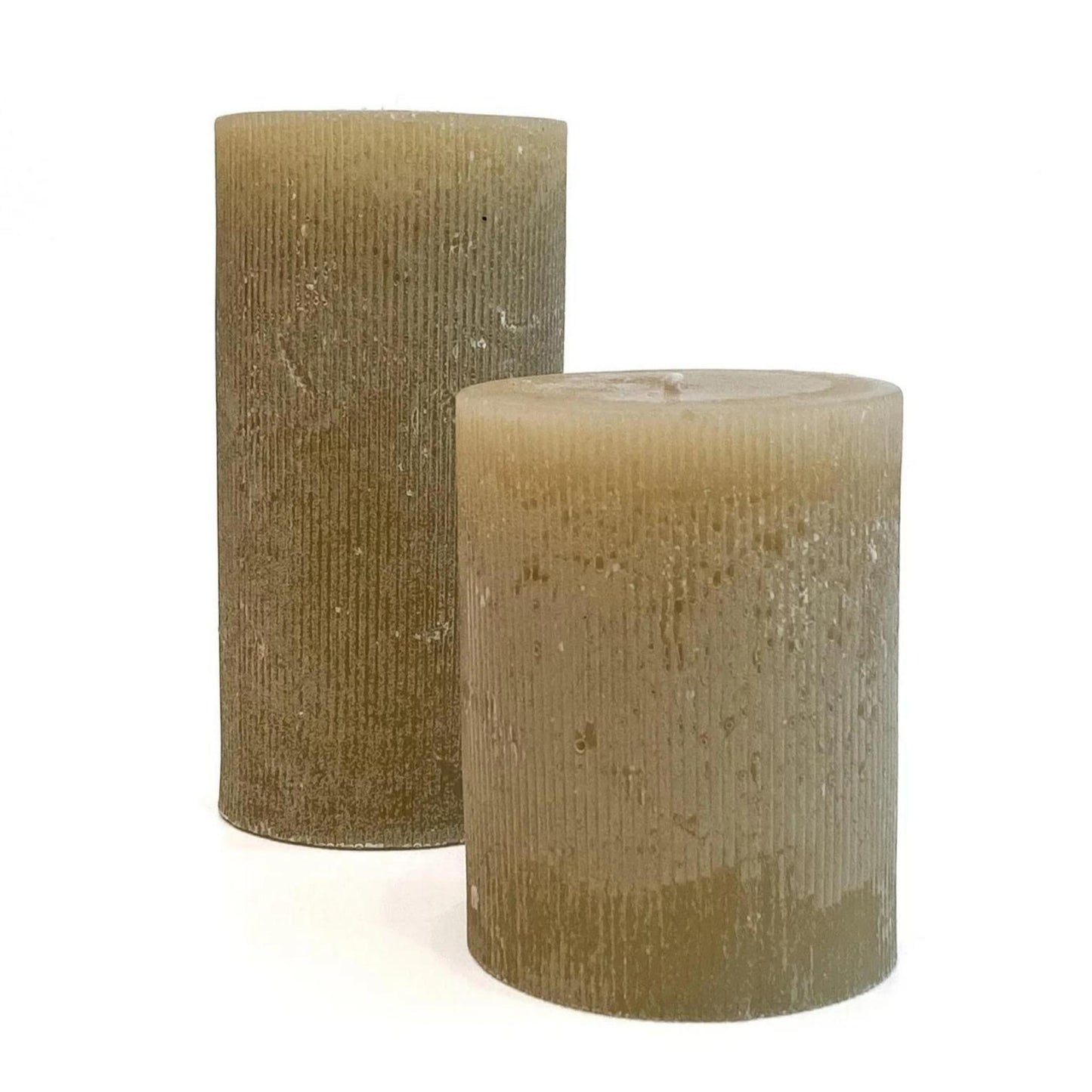 PLEATED PILLAR CANDLE IN LINEN COLOR