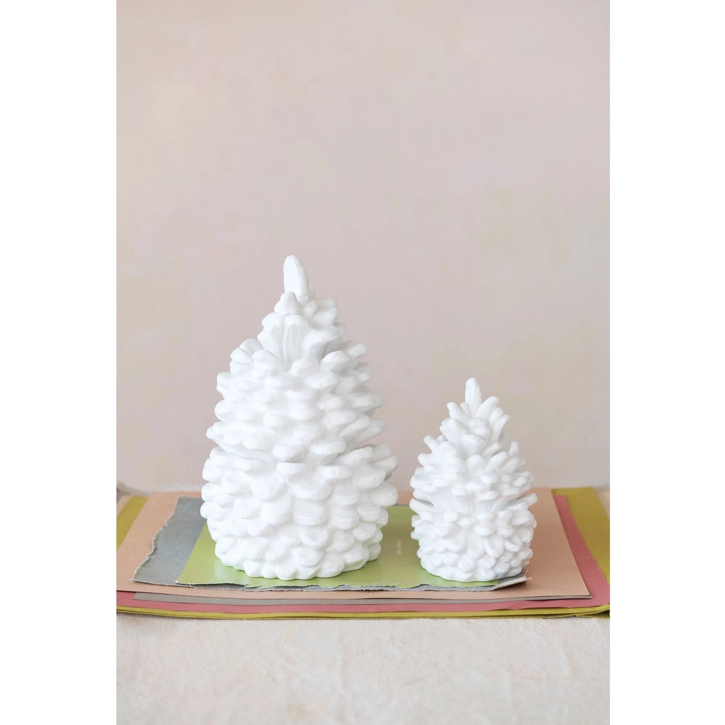 BISQUE PINECONE